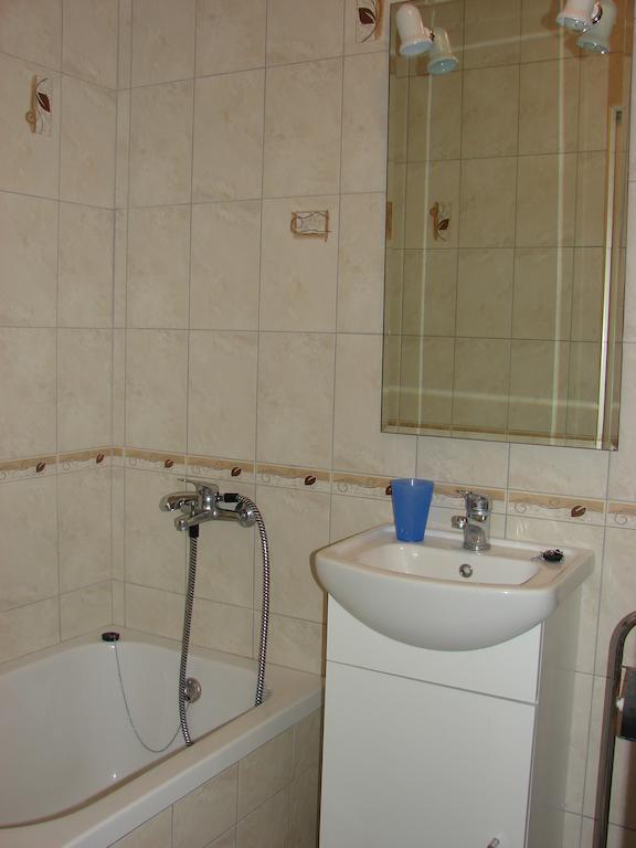 Bruna Apartment Rab Town Szoba fotó